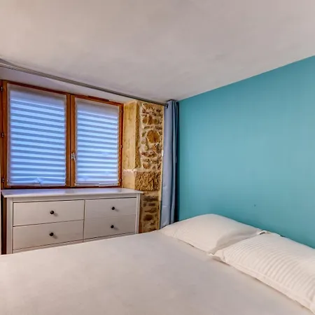Guestready - A Classy In The Heart Of *